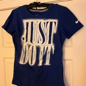 Women’s Nike Slim Fit Just Do It T-Shirt